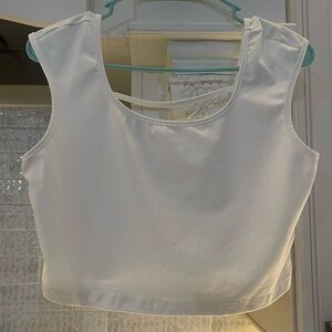 SHEIN White Sleeveless Crop Top